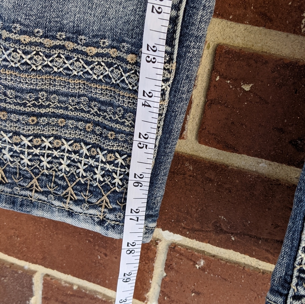 Est. 1946 Denim - Picture 7 of 9